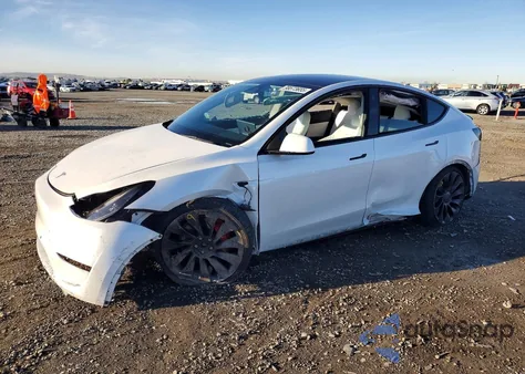 2022 Tesla Model Y from USA, damaged, VIN 7SAYGDEF0NF342031
